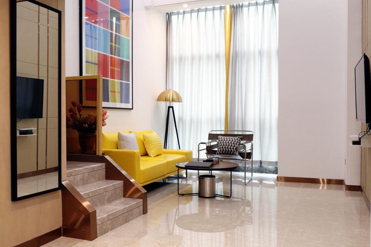 Royal Star Apartment Guangzhou Bagian luar foto